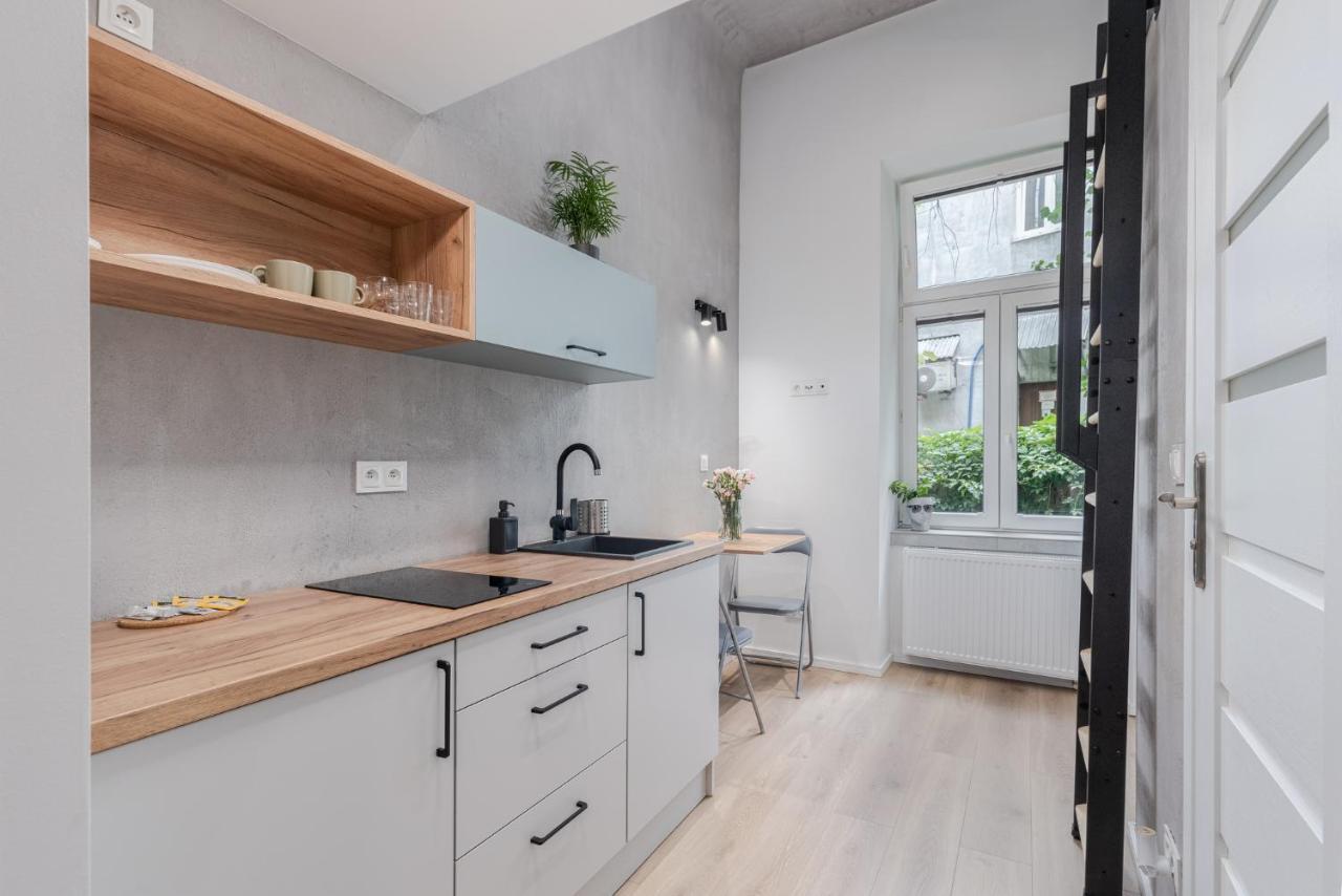 Parkside Fresh Apartments - Old Town Guesthouse - By Upstairs Cracovie Extérieur photo